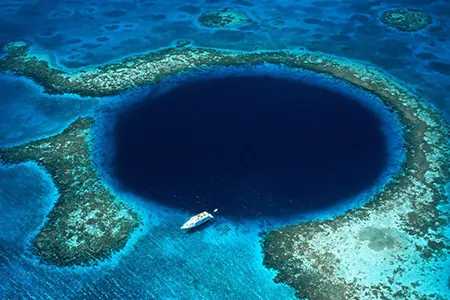 Le Grand Trou Bleu Belize